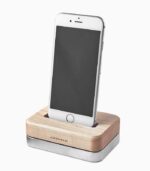 iPhone dock - imagine 3